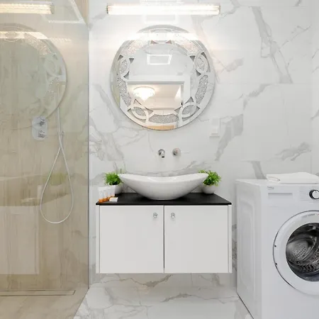 Warsaw Sarmacka Apartment With Gym, Sauna And Parking By Noclegi Renters Exterior photo