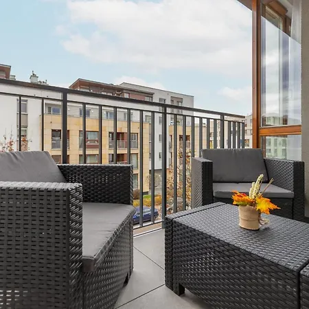 Warsaw Sarmacka Apartment With Gym, Sauna And Parking By Noclegi Renters Exterior photo