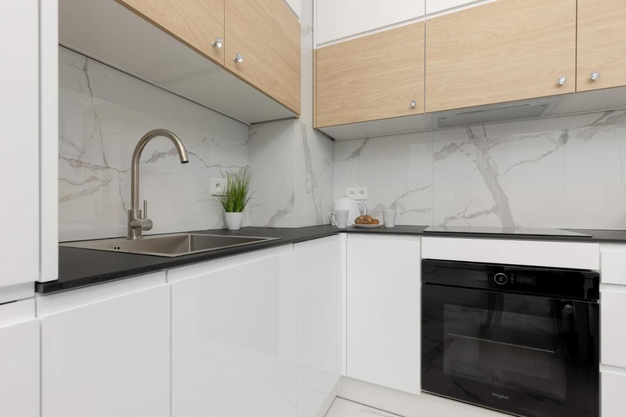 Sarmacka With Gym, Sauna And Parking By Renters Leilighet